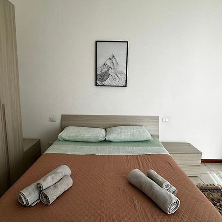 Bilocale Silenzioso A Bignami Apartman Milánó Kültér fotó